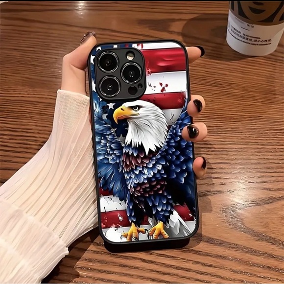 iPhone 16 Phone Case Anti-Drop Shell with Soft Silicone Border America Theme - Picture 2 of 3